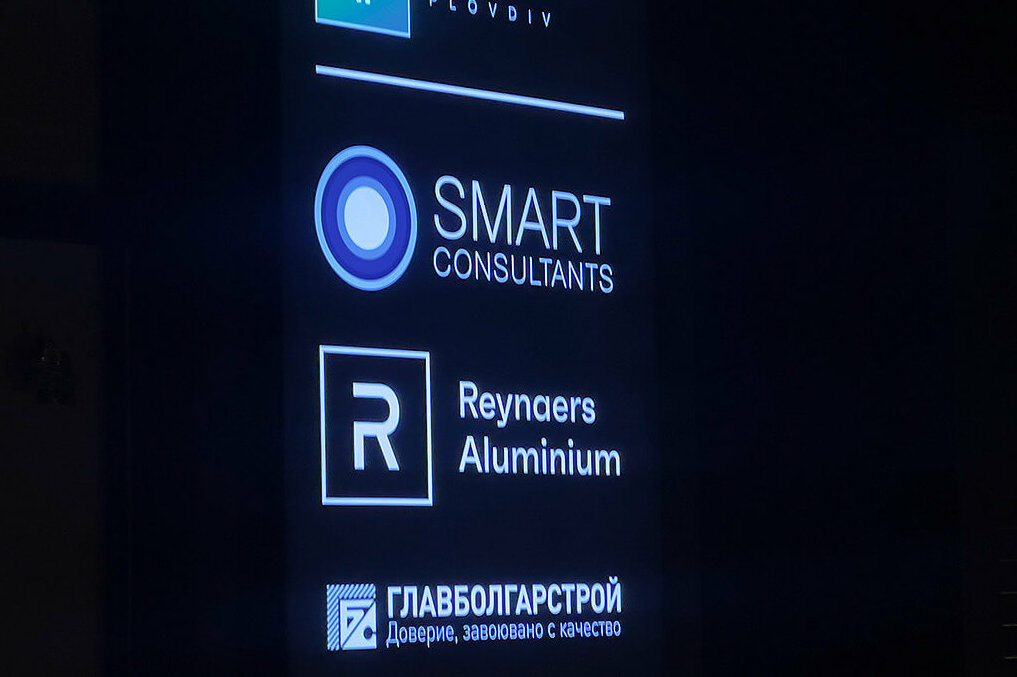 LED осветление за Reynaers